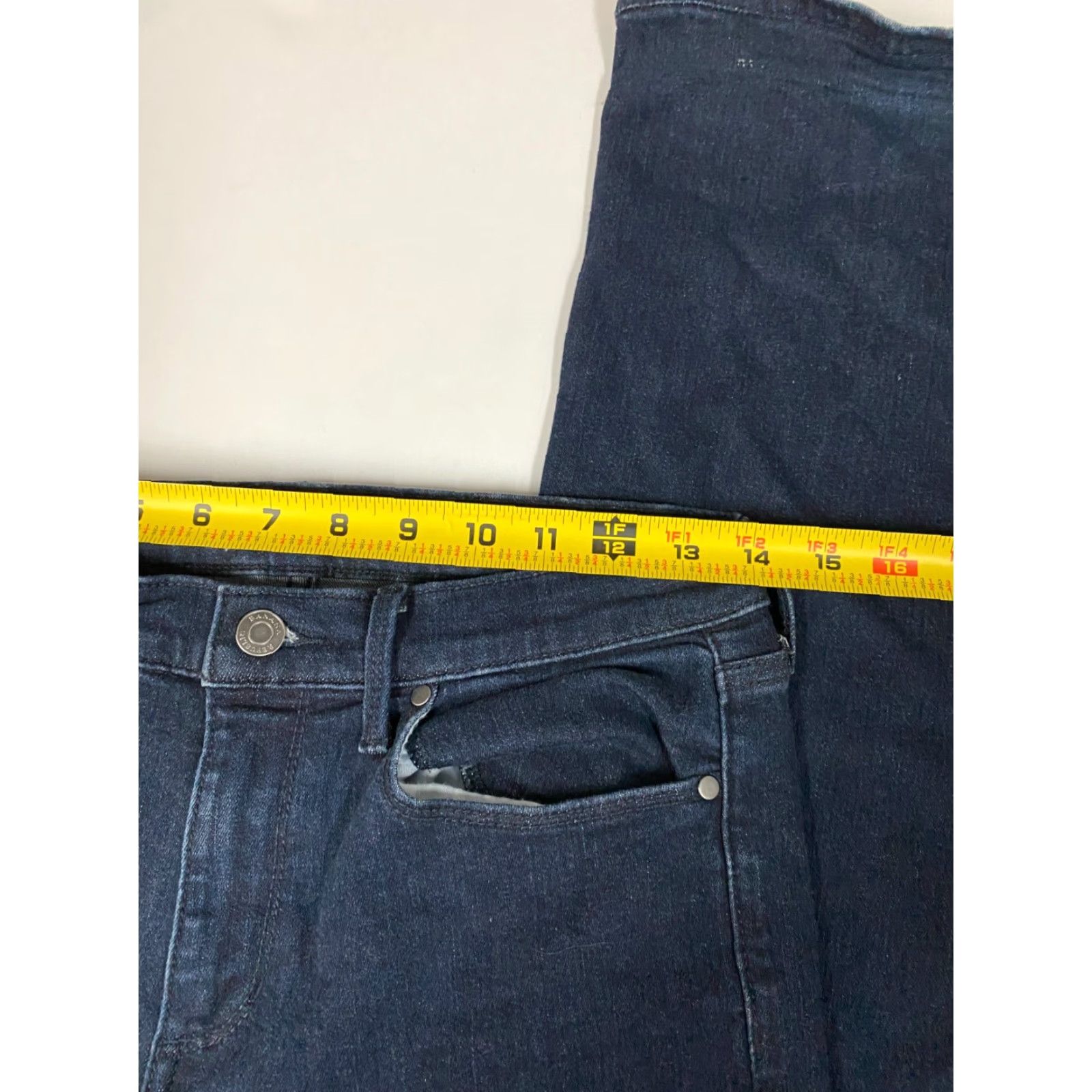 Banana Republic Banana Republic Womens Jeans 28 Blue Dark Bootcut Premium Denim Jeans Regular Cotton Denim Zip Pockets Stretch 32in Inseam Womens Mens? Size 28" / US 6 / IT 42 - 4 Thumbnail