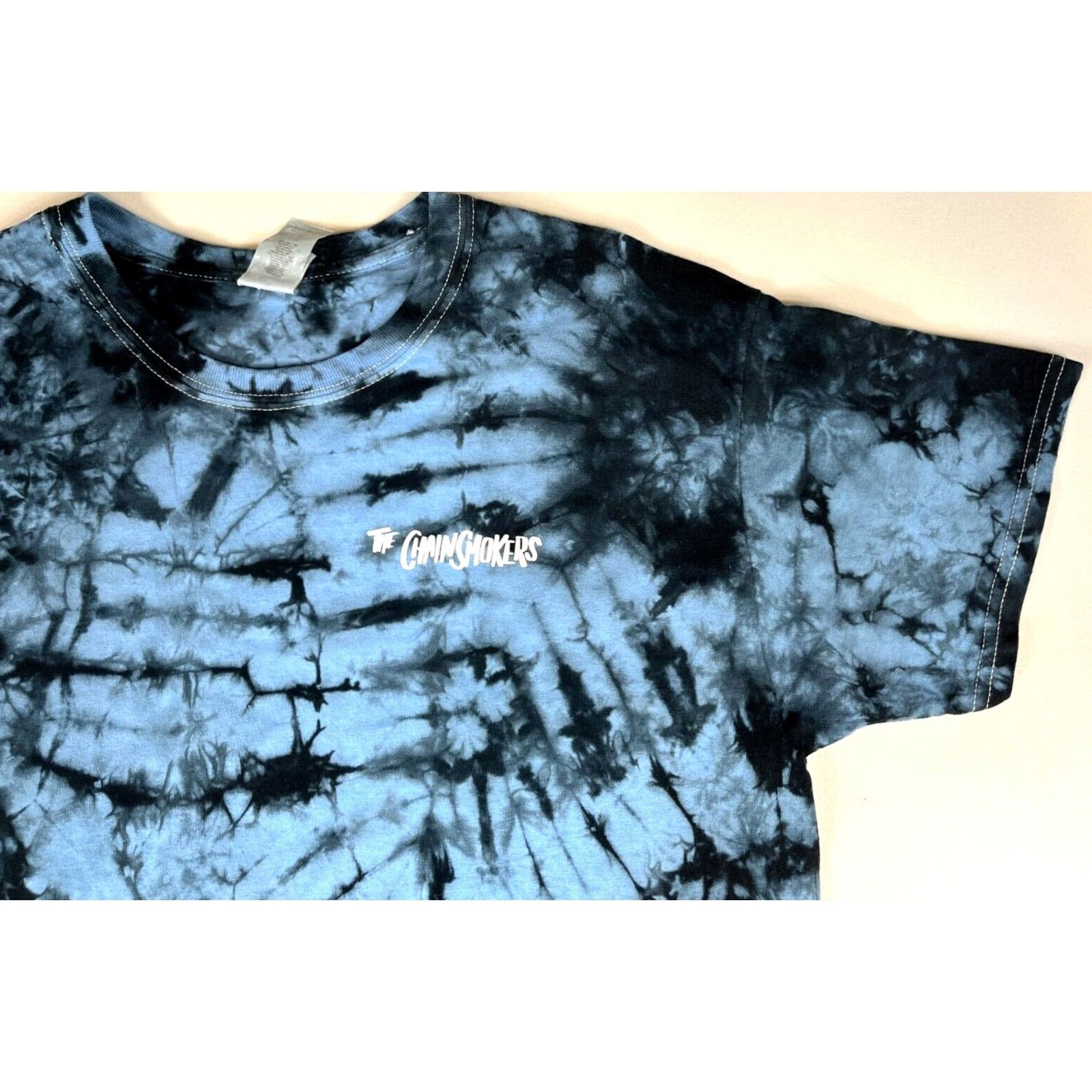 Gildan The Chainsmokers World War Joy 2019 Album Tie Dye T-shirt Double-Sided Sz L Size US L / EU 52-54 / 3 - 4 Thumbnail