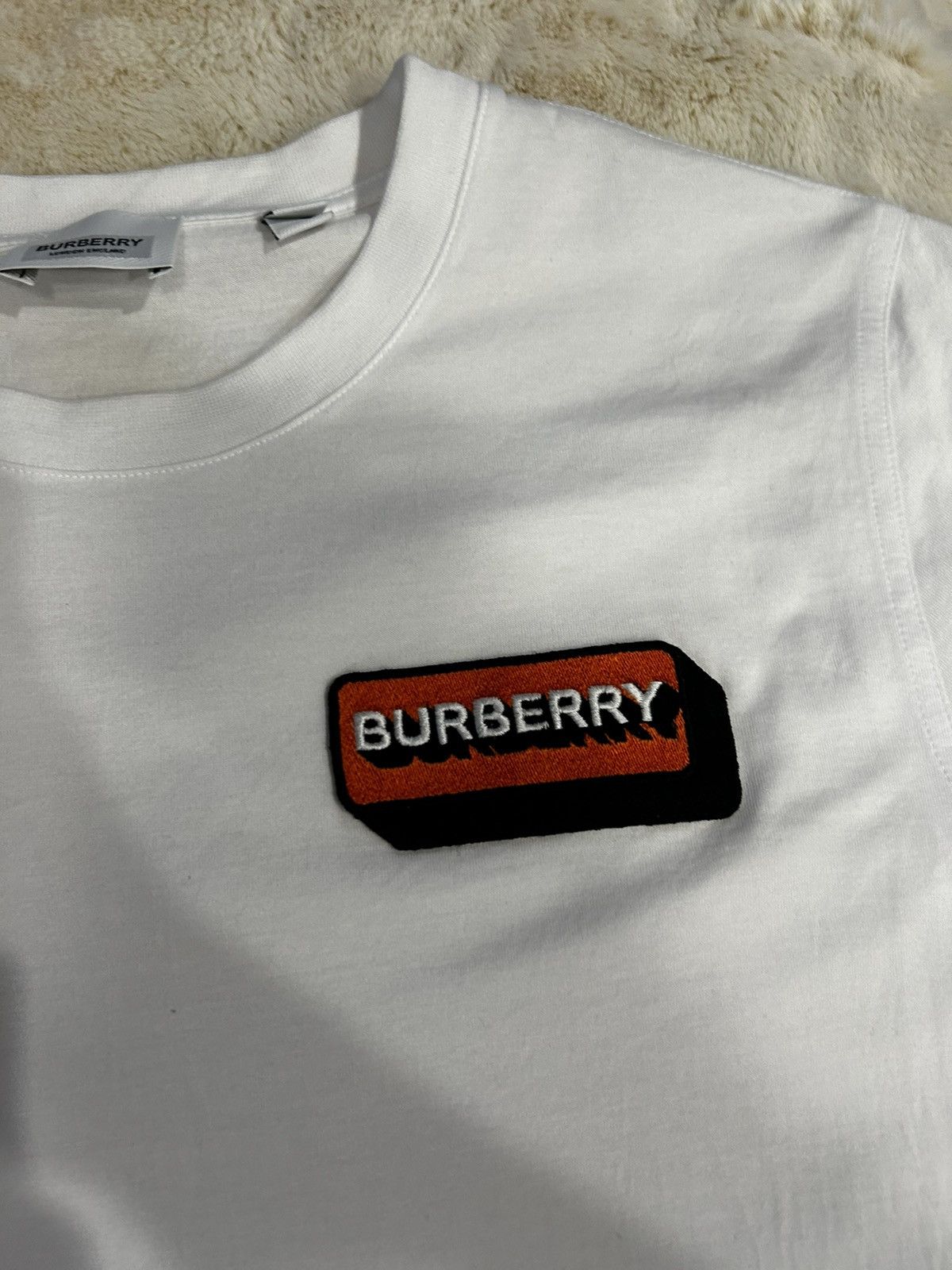 Burberry White Burberry T Shirt Size US M / EU 48-50 / 2 - 2 Thumbnail