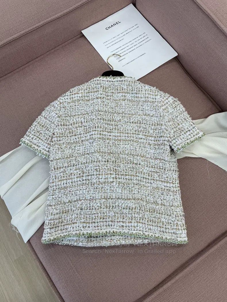 Chanel Chanel 26C green rolled edge gold tweed fine glitter short Size XS / US 0-2 / IT 36-38 - 3 Thumbnail