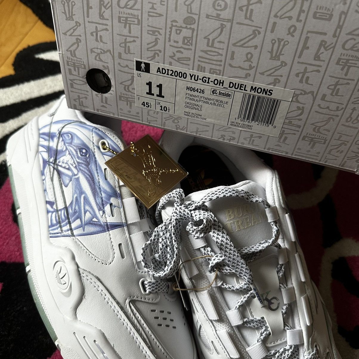 Adidas adidas ADI2000 Yu-Gi-Oh! Blue Eyes White Dragon Size US 11 / EU 44 - 4 Thumbnail