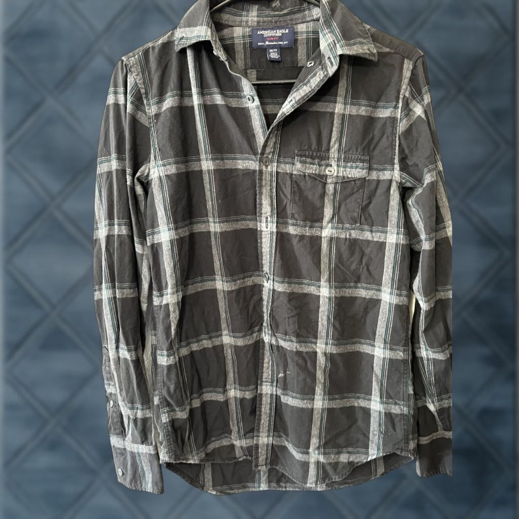 American Eagle Outfitters American Eagle Outfitters Slim Fit Button-Up Shirt Mens XS Black Plaid Long Sleeve Casual Size US XS / EU 42 / 0 - 1 Thumbnail