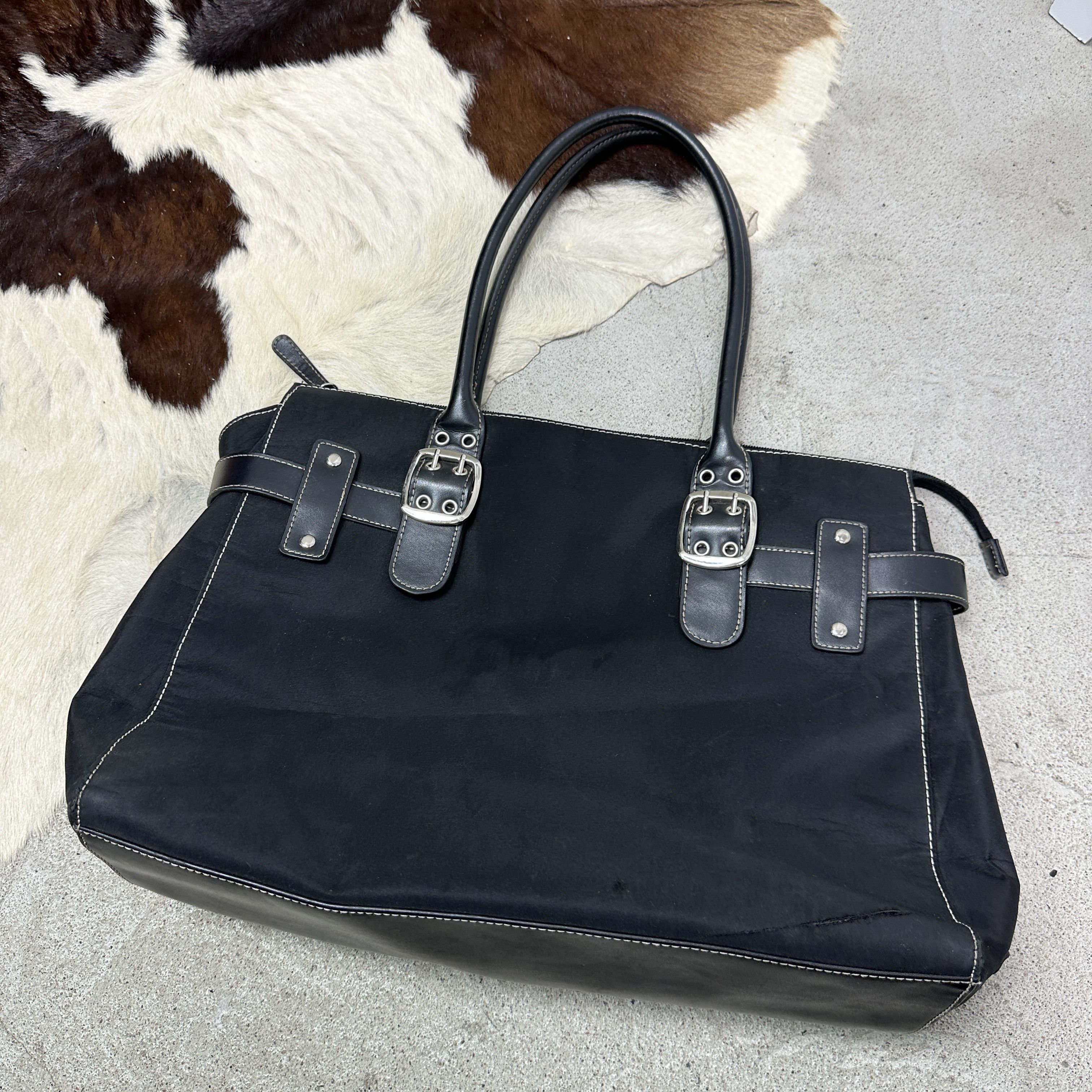 Vintage Vintage Avant Garde Casual Nylon Shoulder Bag 00s Size ONE SIZE - 5 Thumbnail