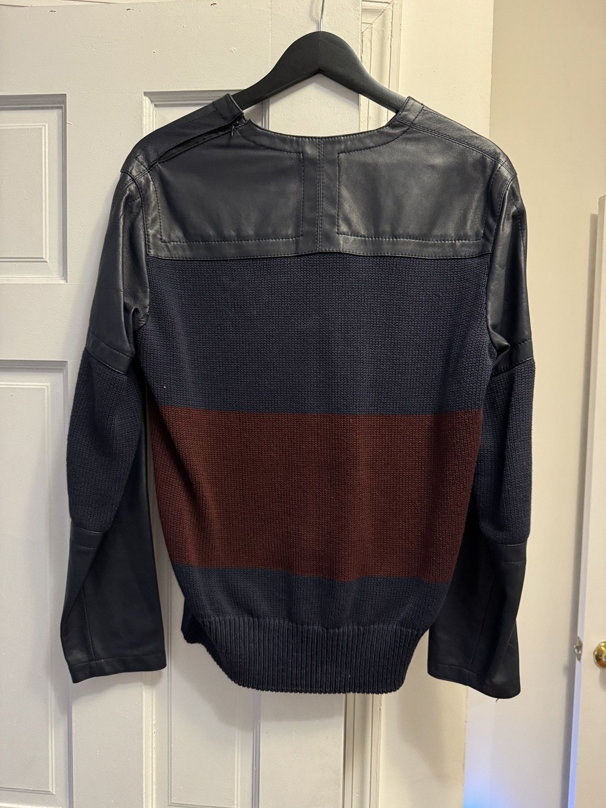 Dirk Bikkembergs Calf leather knit v nk combo sweater Size US S / EU 44-46 / 1 - 3 Thumbnail