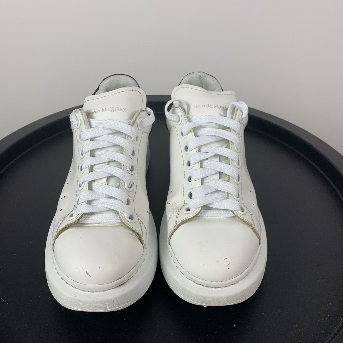 Alexander McQueen Alexander Mcqueen White Leather Sneakers Shoes Size 38 Italy Size US 8 / IT 38 - 4 Thumbnail