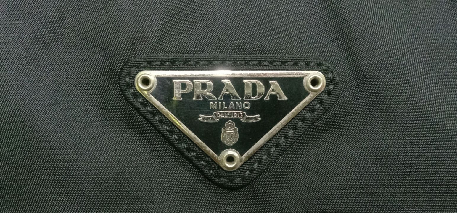 Prada Authentic Vintage Prada Handbag Size ONE SIZE - 3 Thumbnail