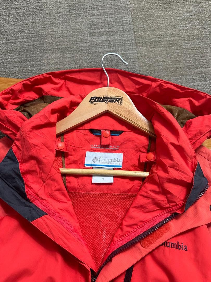Columbia COLUMBIA OMNI TECH GORPCORE JACKET Size US M / EU 48-50 / 2 - 6 Thumbnail