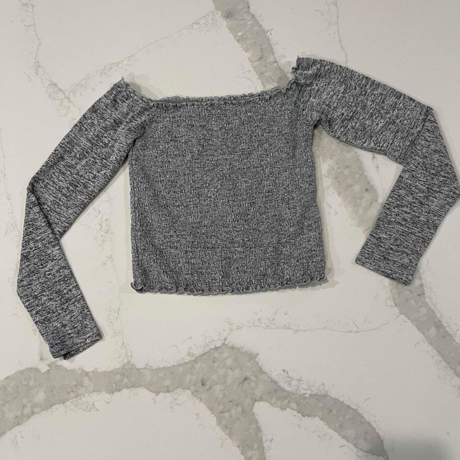 Hollister Hollister Smocked Ribbed Off Shoulder Crop Shirt Women Small Size S / US 4 / IT 40 - 1 Thumbnail