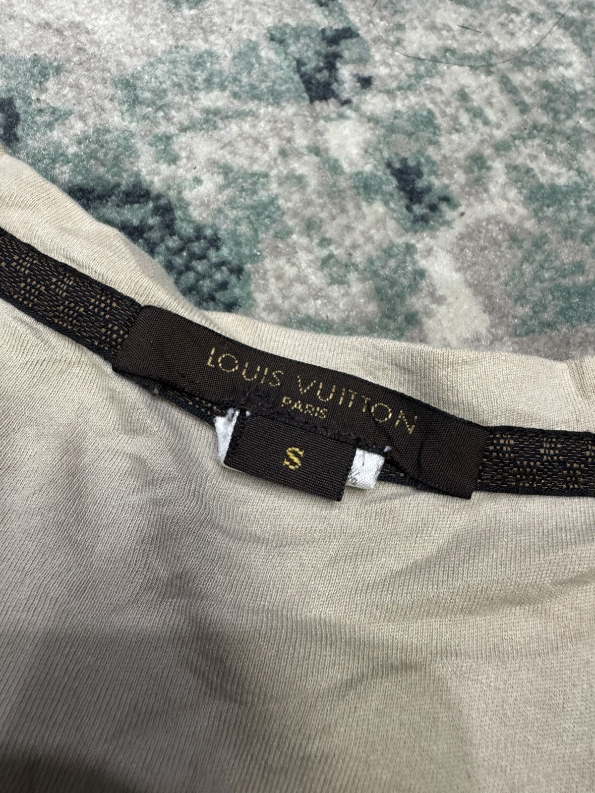 Louis Vuitton LOUIS VUITTON PLAIN LONGSLEEVES SHIRT Size US S / EU 44-46 / 1 - 7 Thumbnail