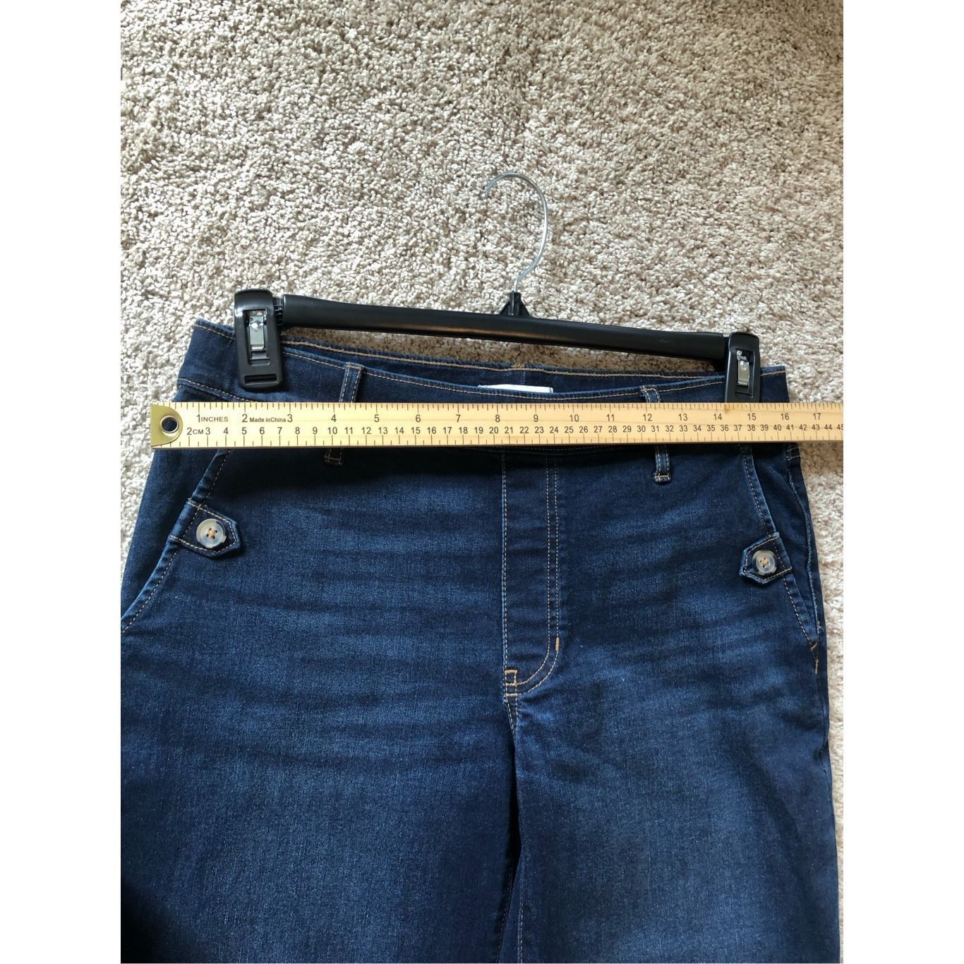 Croft & Barrow Croft & Barrow Women’s Blue Capri Style Blue Jeans Size S NW Size 27" / US 4 / IT 40 - 6 Thumbnail