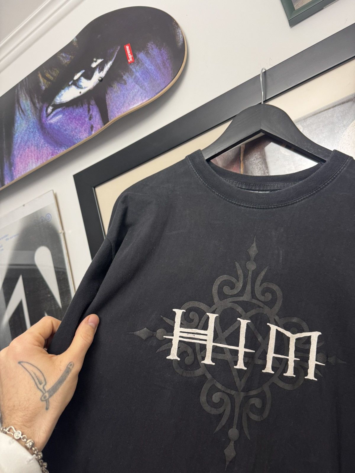 Band Tees Vintage HIM Heartagram Logo Shirt Band Metal Rock 90s Y2k Size US XL / EU 56 / 4 - 2 Thumbnail