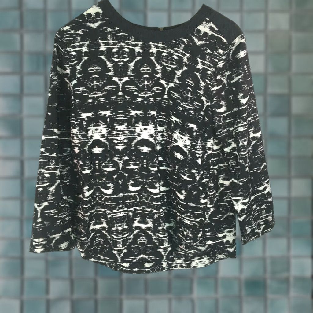 J.Crew VTG J.Crew Blouse Shirt Ikat Print Black 3/4 Sleeve Size 6 Womens Clothing Size M / US 6-8 / IT 42-44 - 1 Thumbnail