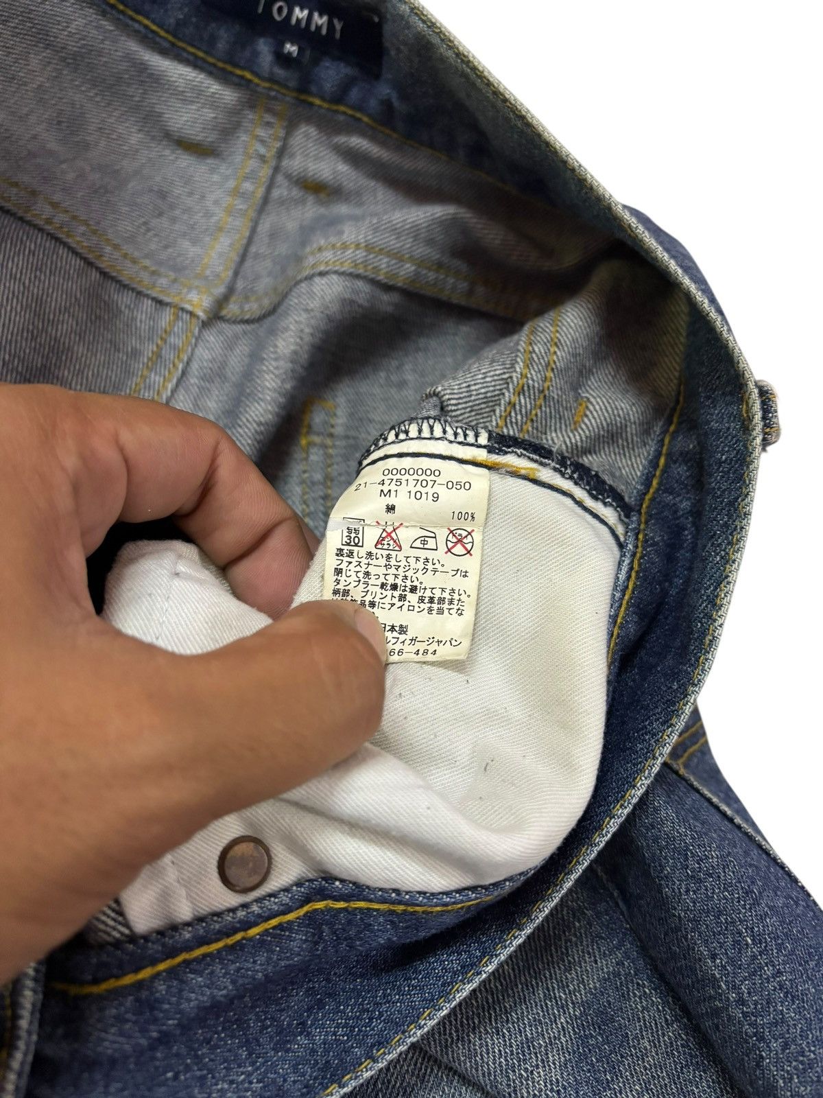 Tommy Hilfiger Vtg 90s Japan Tommy Hilfiger Jeans Size US 32 / EU 48 - 6 Thumbnail