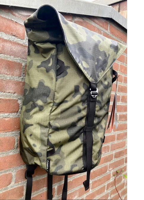 Mountain Hardwear camp 4 25L camouflage army backpack rugzak tas bag new Size ONE SIZE - 4 Thumbnail
