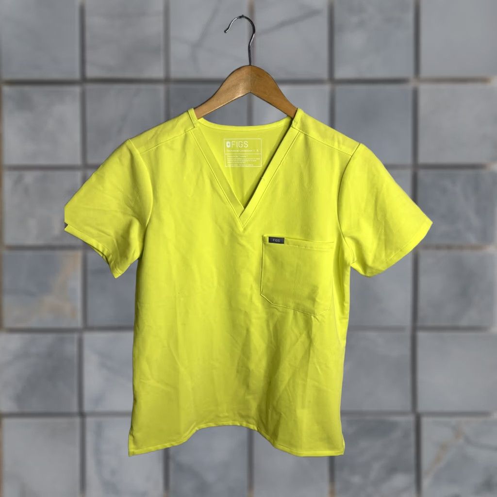 Vintage FIGS Shirt Womens Small Yellow V Neck Pocket Technical Collection Top Size S / US 4 / IT 40 - 1 Thumbnail