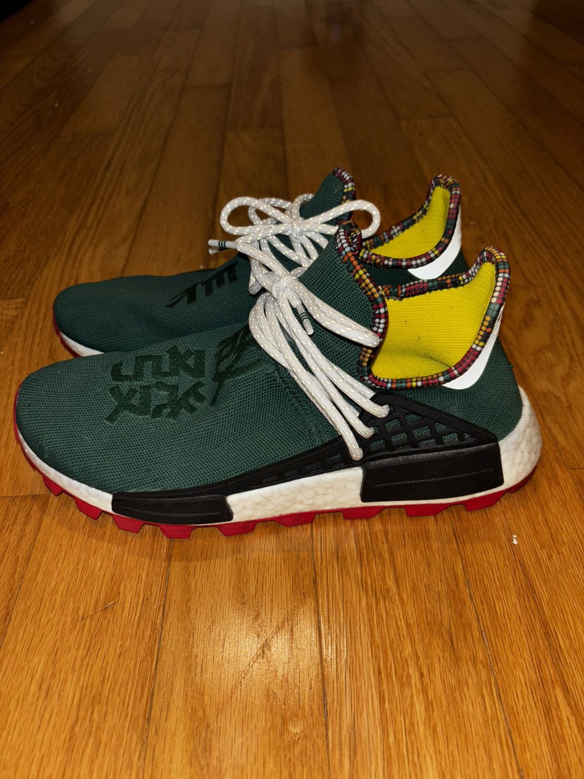 Adidas × Pharrell Adidas x Pharrell NMD Hu Size US 9.5 / EU 42-43 - 3 Thumbnail
