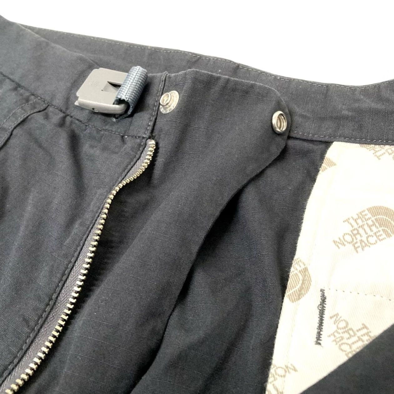 The North Face Purple Label THE NORTH FACE PURPLE LABEL PANTS GRAY SIZE 32 RIPSTOP WIDE CROPPED USED MEN Size US 32 / EU 48 - 6 Thumbnail