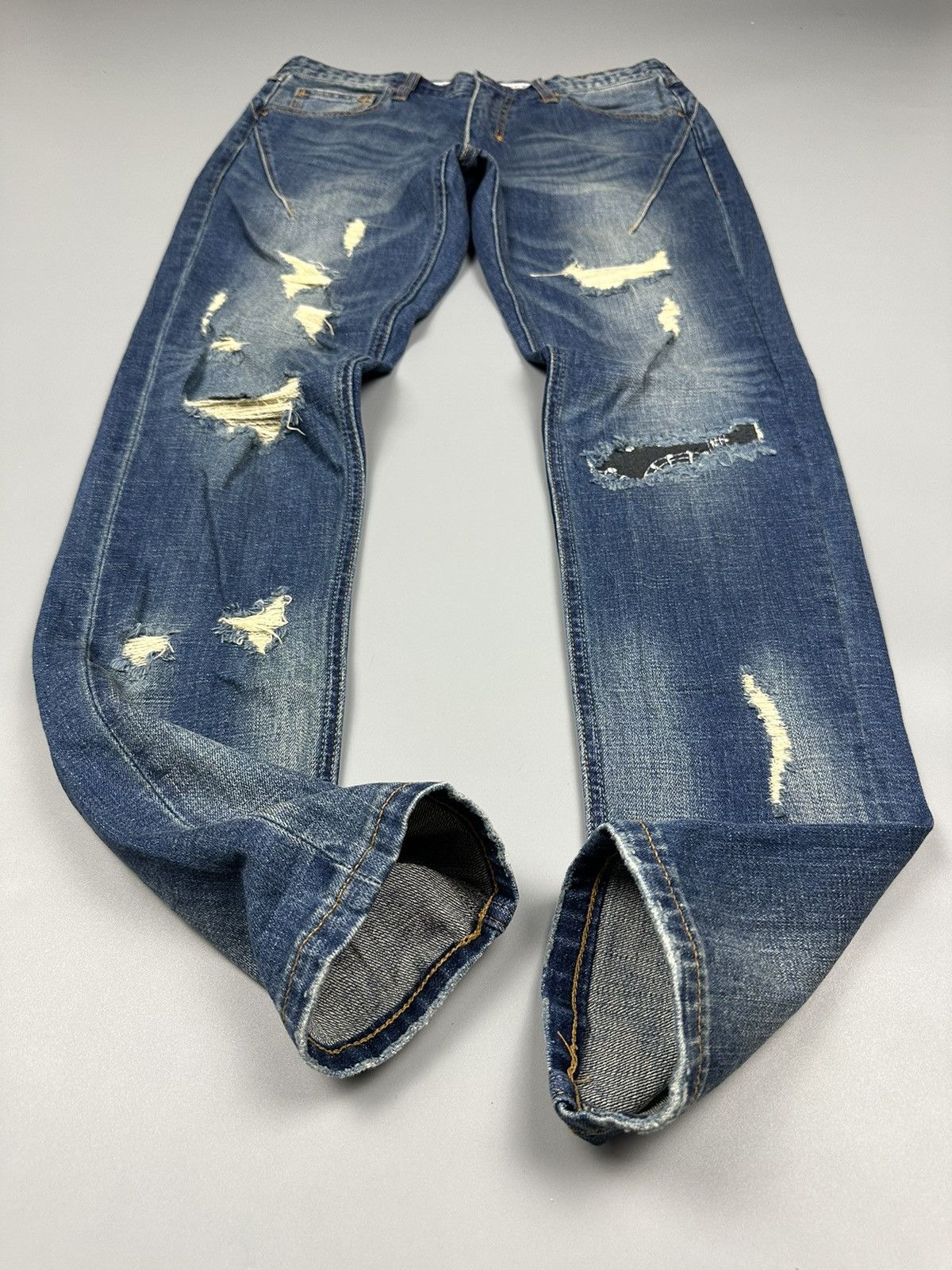 Number (N)ine Distressed Number Nine Denim Size US 30 / EU 46 - 7 Thumbnail