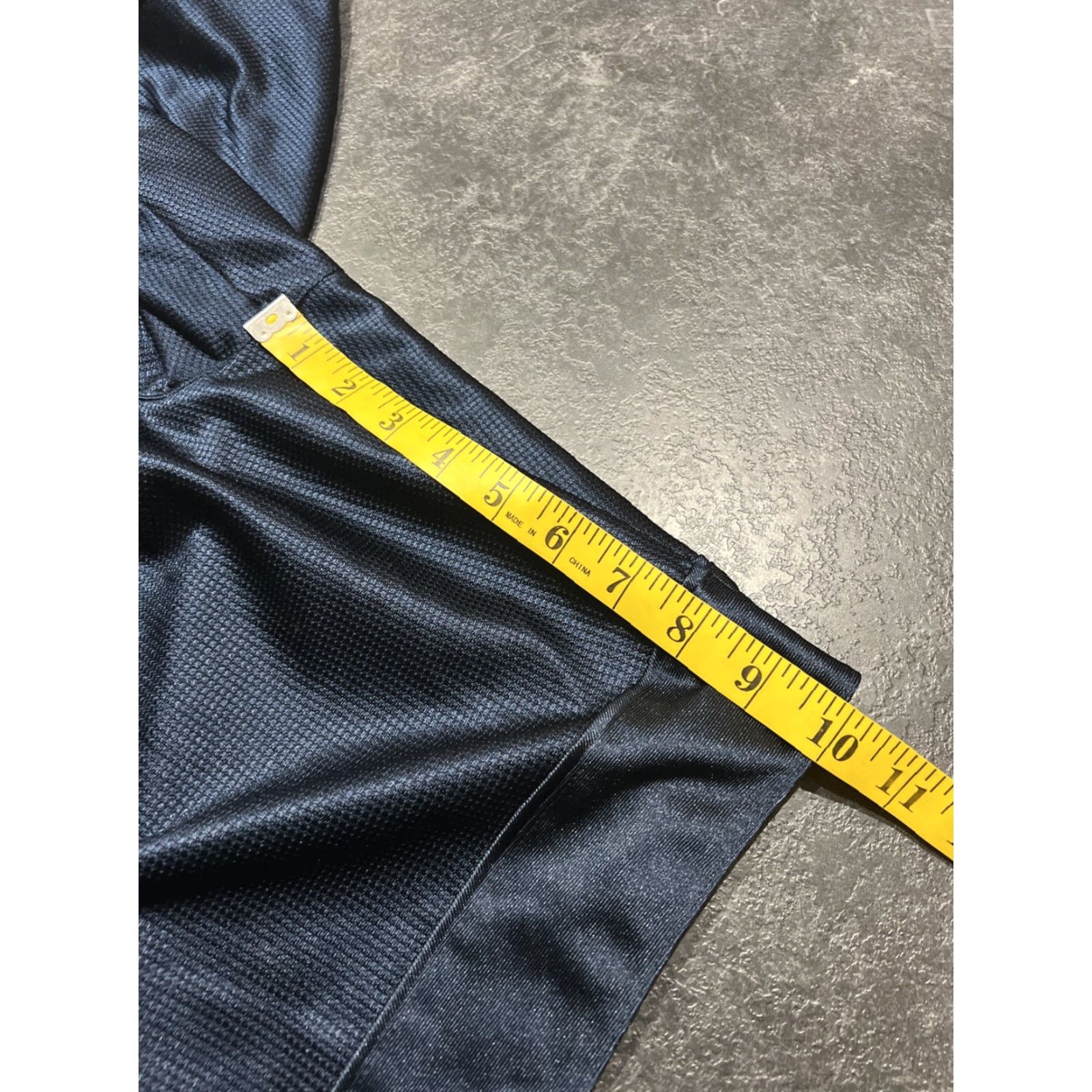 Nike AUTHENTIC NIKE REVERSIBLE NAVY BLUE BASKETBALL SHORTS M GEOMETRIC ACTIVEWEAR MENS Size US 31 - 7 Thumbnail