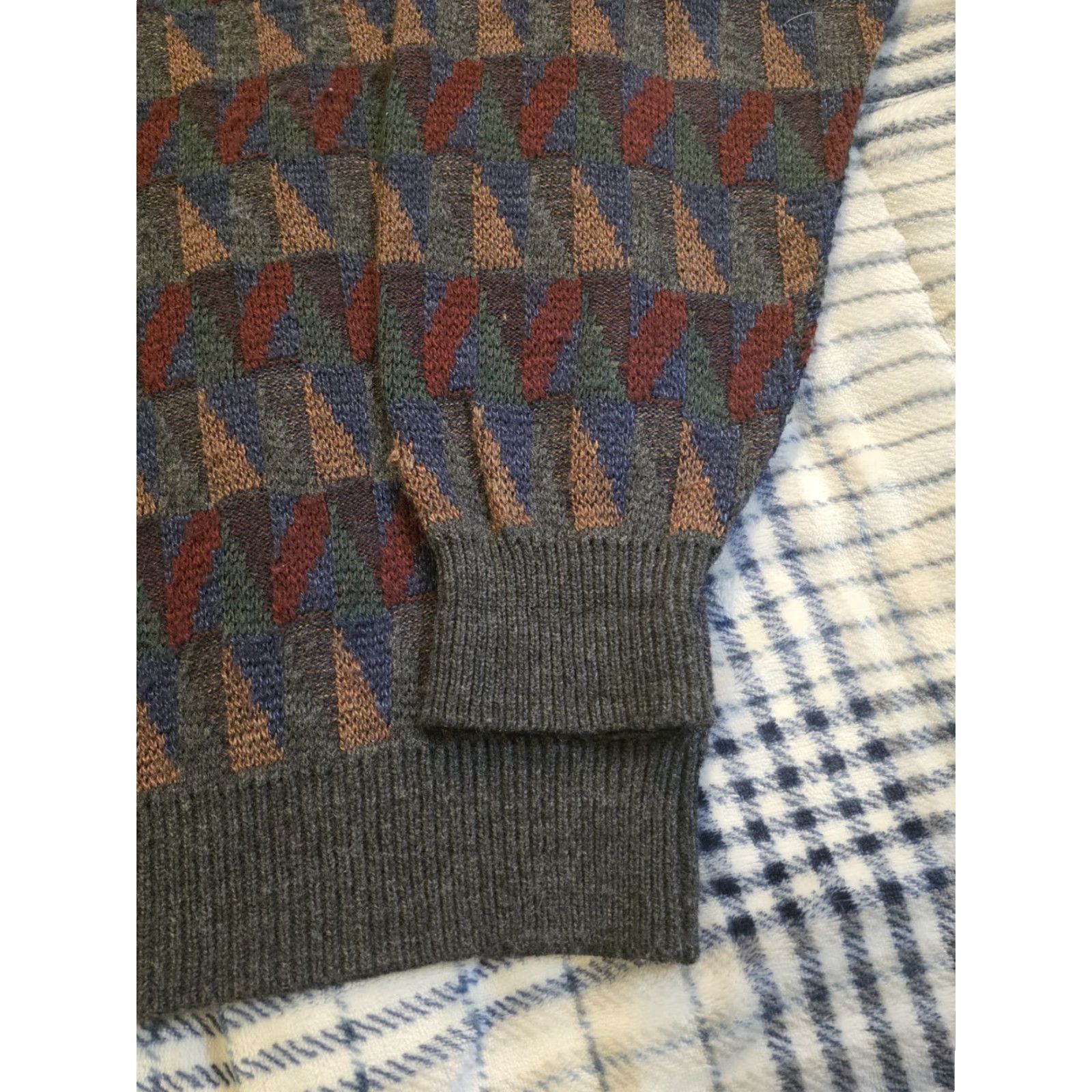 Jantzen VINTAGE Jantzen Geometric Pattern Knit Crewneck Sweater Grandpa Adult Medium Size US M / EU 48-50 / 2 - 5 Thumbnail
