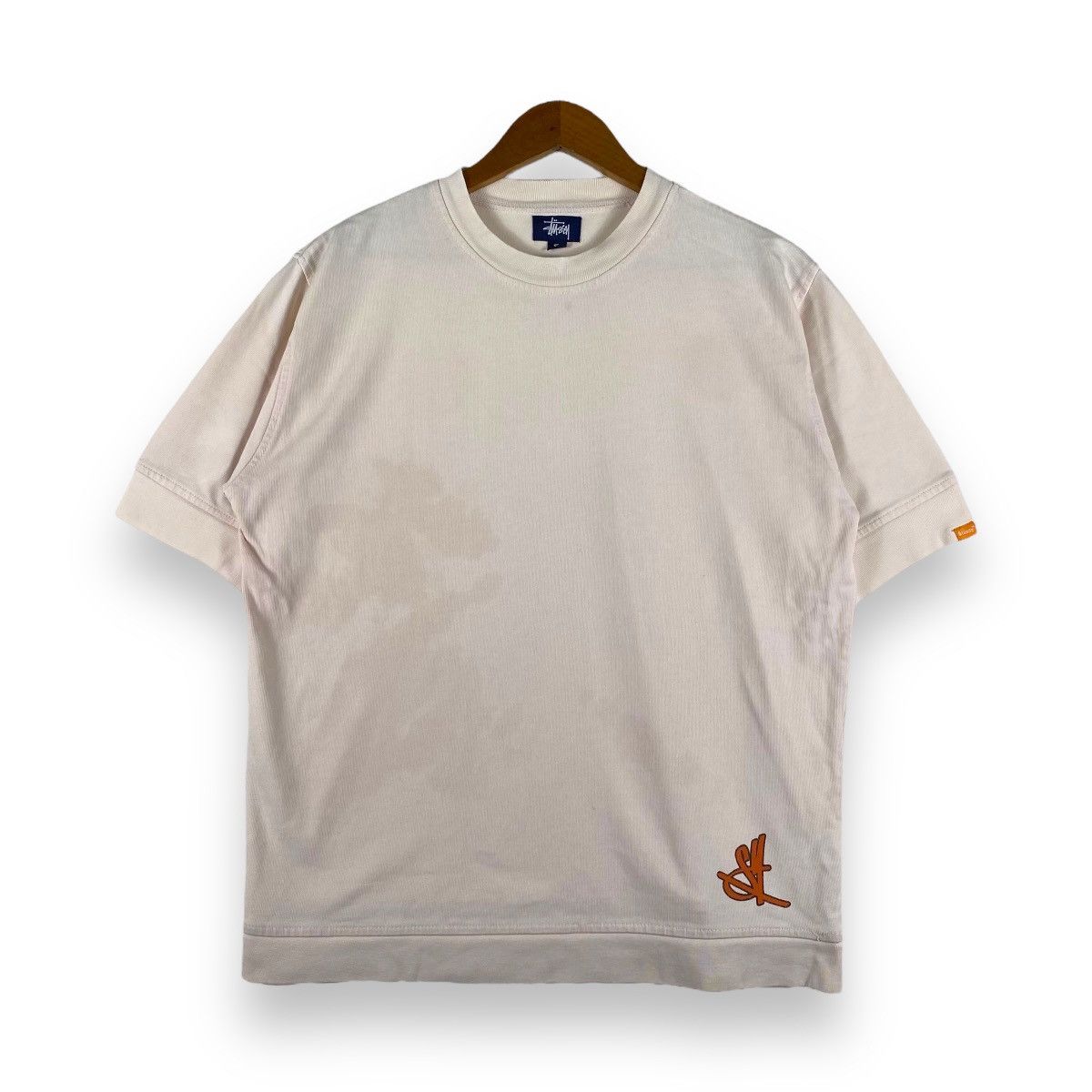 Stussy × Vintage Vintage 00's STUSSY Basic Blank Small Logo Distressed Tee Size US S / EU 44-46 / 1 - 1 Thumbnail