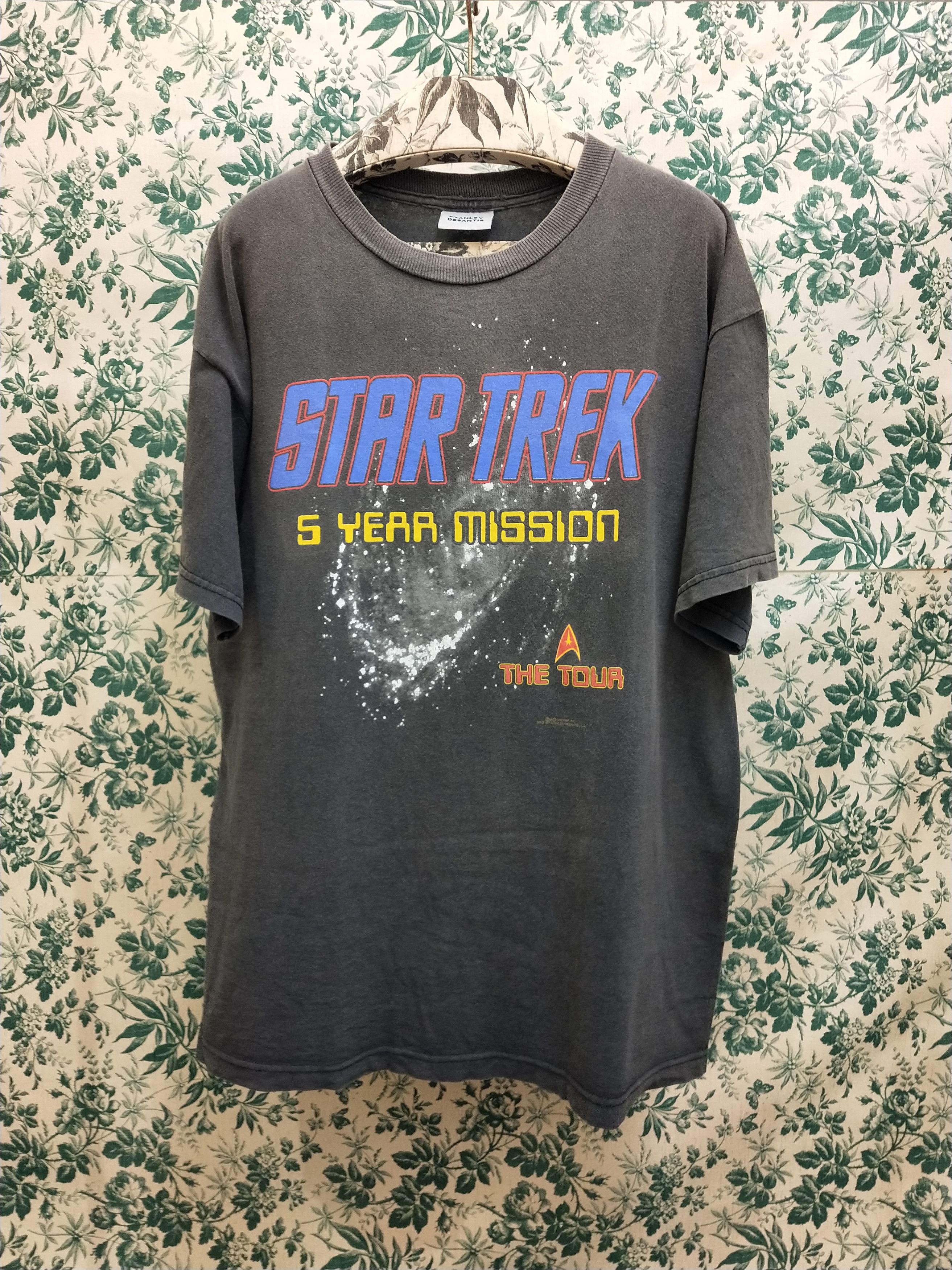 Vintage Star Trek 5 Year Mission Tee Size US L / EU 52-54 / 3 - 1 Thumbnail