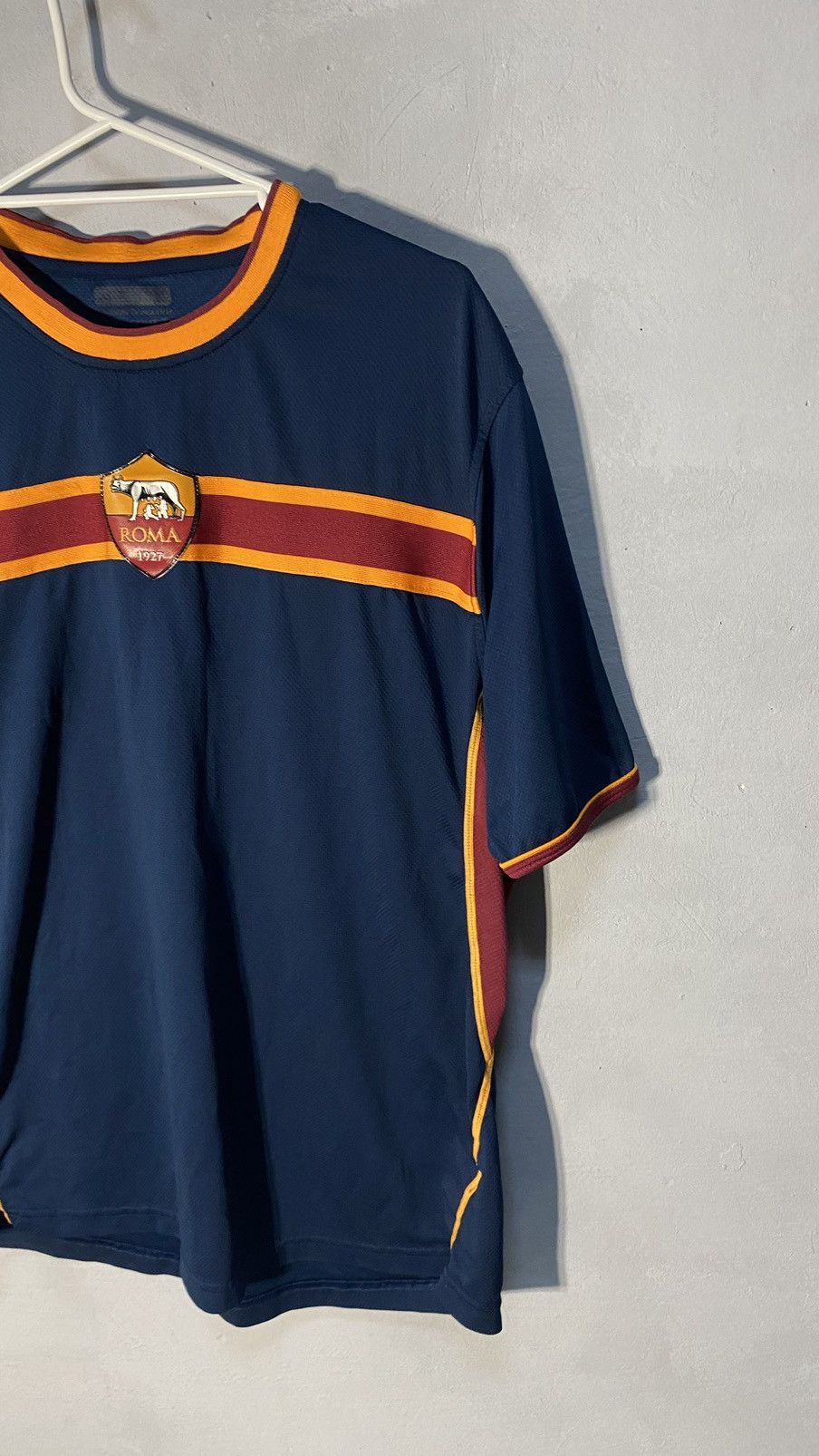 Other AC Roma Jersey size L Size US L / EU 52-54 / 3 - 2 Thumbnail