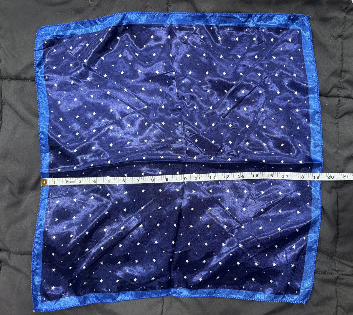 Other Lot of 2 star scaves Size ONE SIZE - 1 Thumbnail