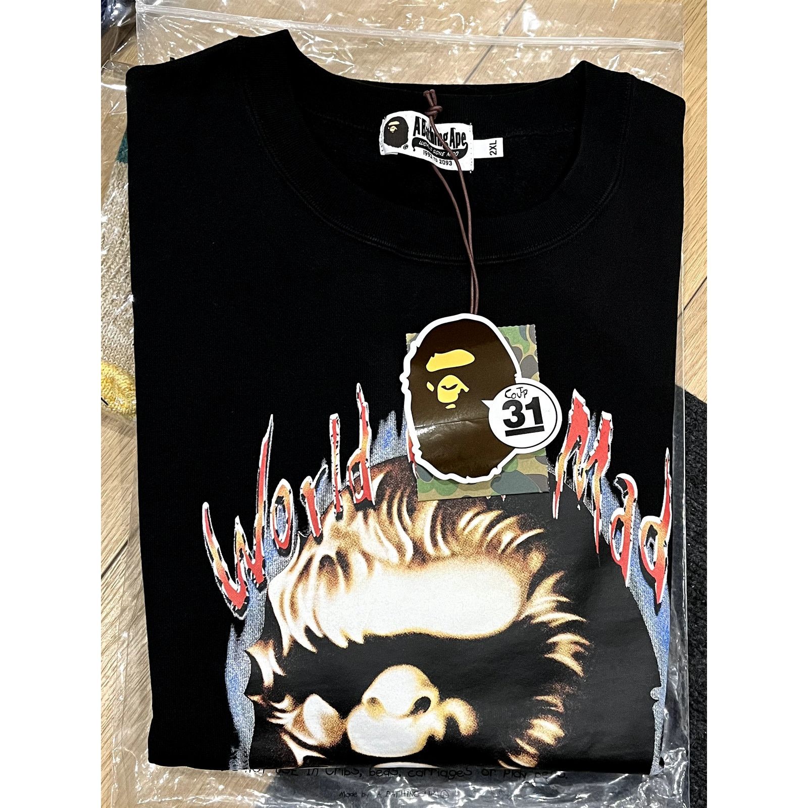 Bape BAPE Ape Head Graphic Crewneck Black Size US XXL / EU 58 / 5 - 2 Thumbnail