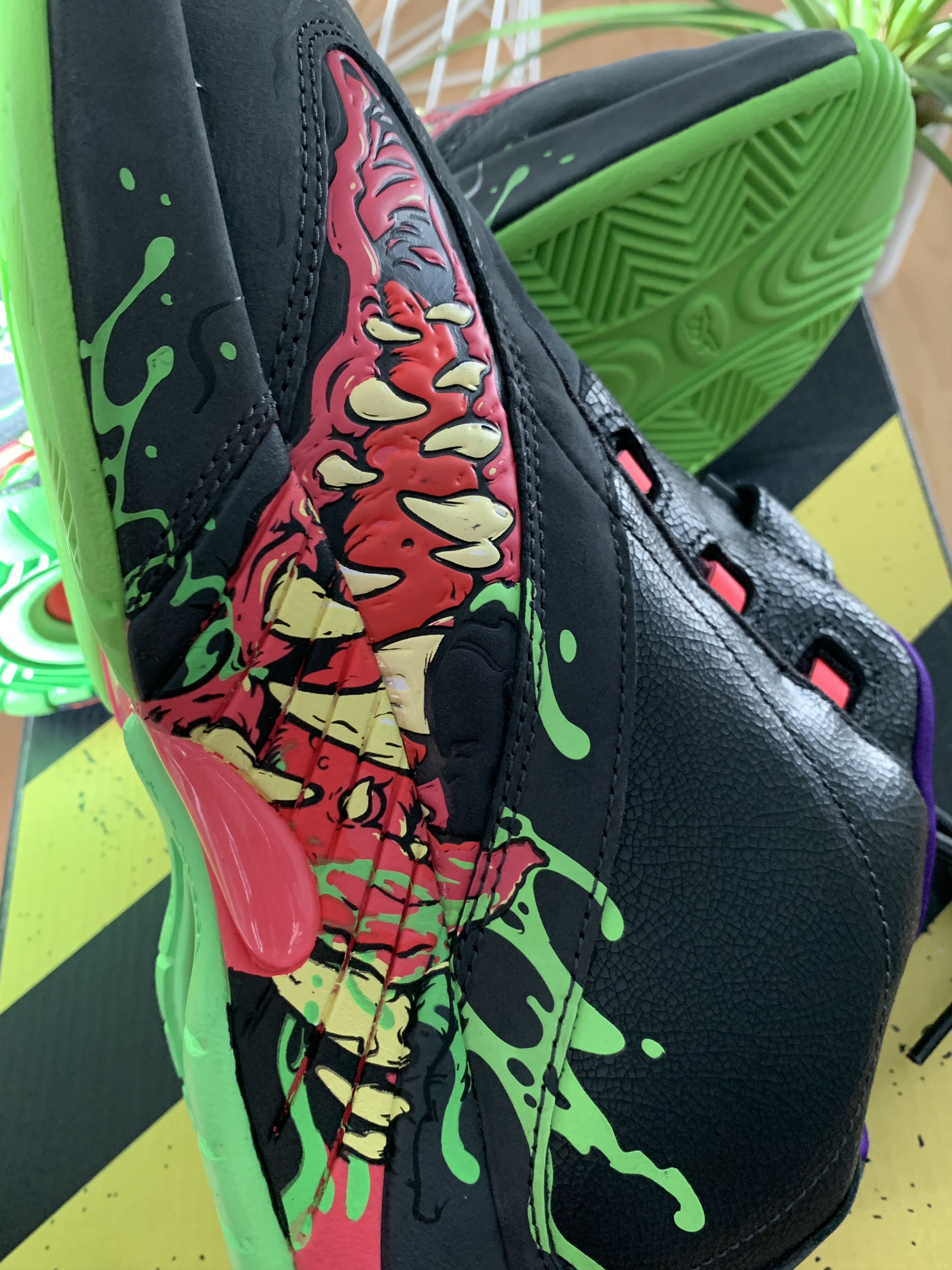 Reebok reebok x ghostbusters answer IV size 10.5 Size US 10.5 / EU 43-44 - 15 Thumbnail