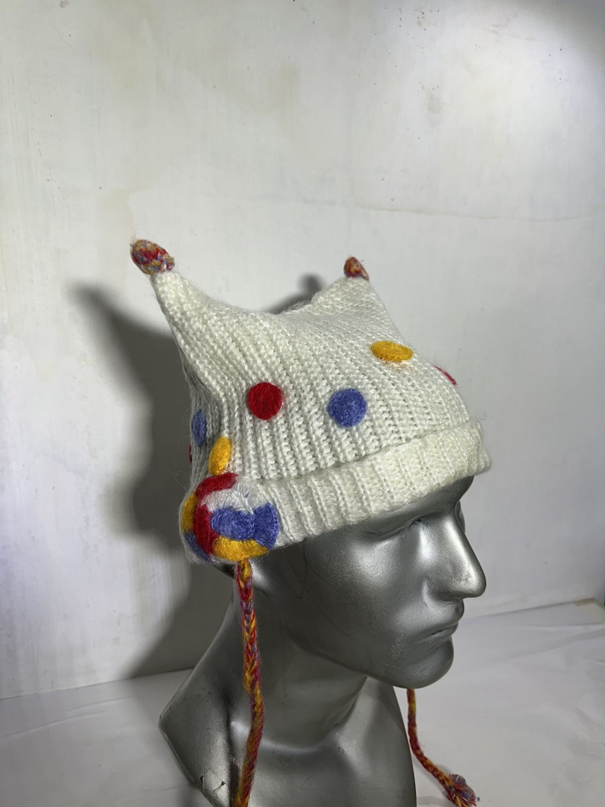 Handmade Unknown Japanese Horn Beanie hats Size ONE SIZE - 3 Thumbnail