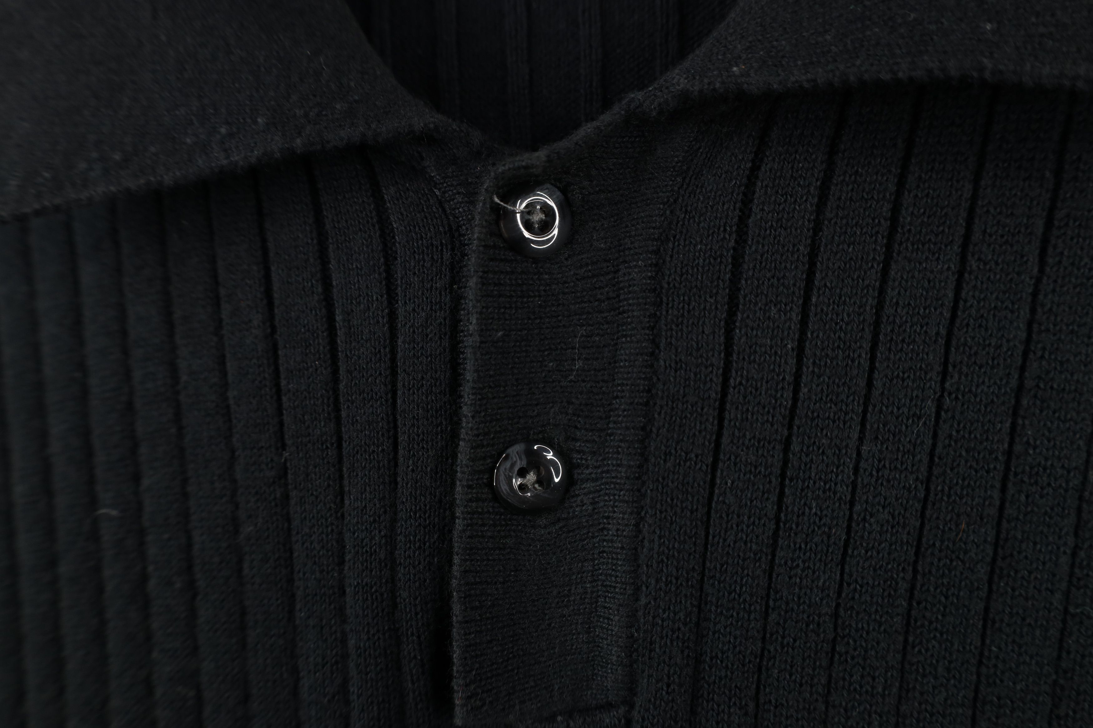 Vintage Vintage 90s Streetwear Ribbed Knit Collared Polo Shirt Black Size US M / EU 48-50 / 2 - 5 Thumbnail