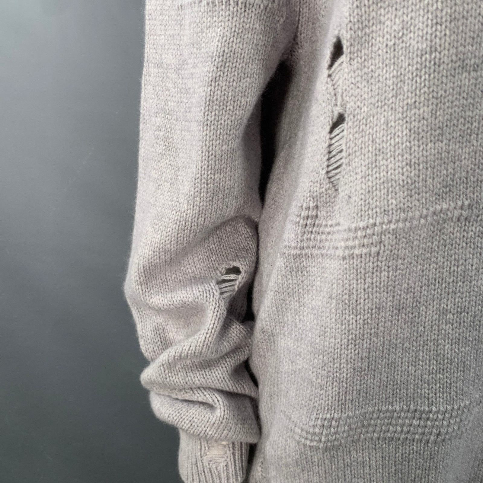 Helmut Lang Grey Wool Yak Cashmere Knit Distressed Crew Neck Sweater Size L / US 10 / IT 46 - 3 Thumbnail