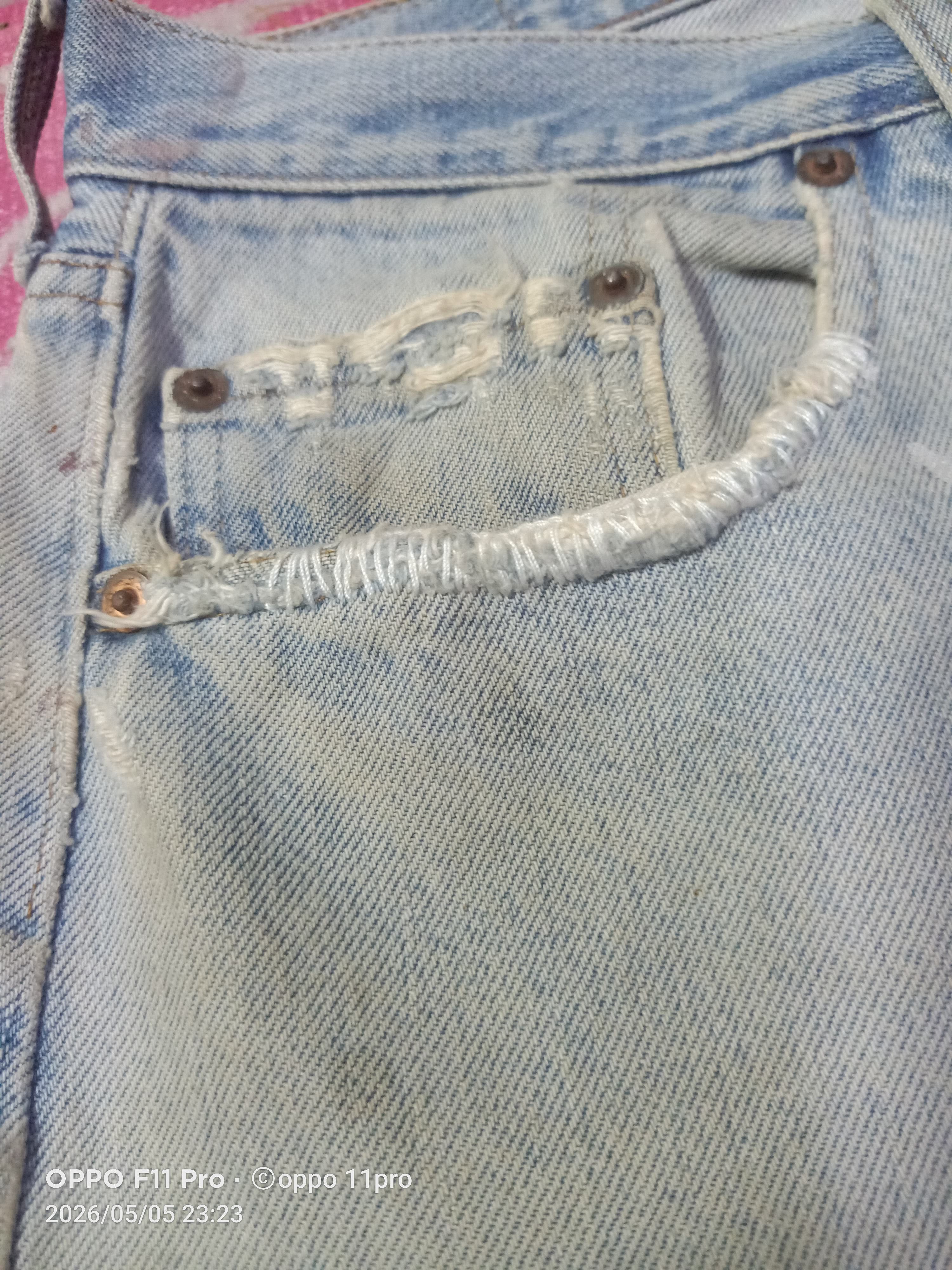 Levi's Vintage Clothing 💥 Levi's Vintage 501 70s Stamp Button 558 Distressdenim 💥 Size US 34 / EU 50 - 11 Thumbnail