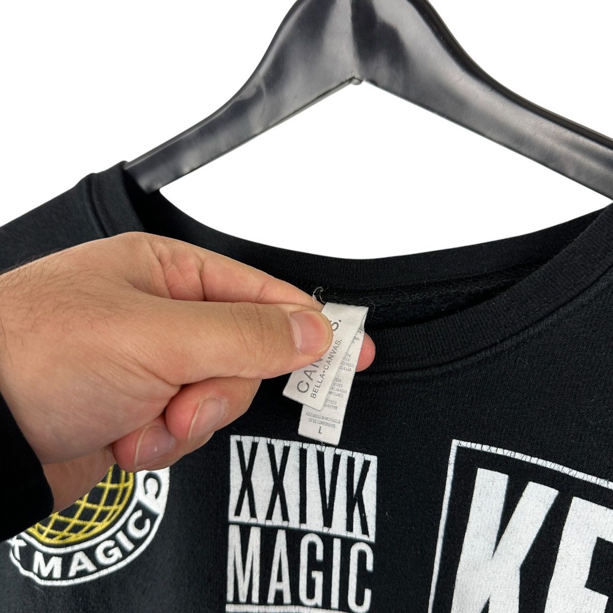 Band Tees Mens Y2K Bruno Mars 24KT Magic Tour Sweatshirt Size US L / EU 52-54 / 3 - 7 Thumbnail