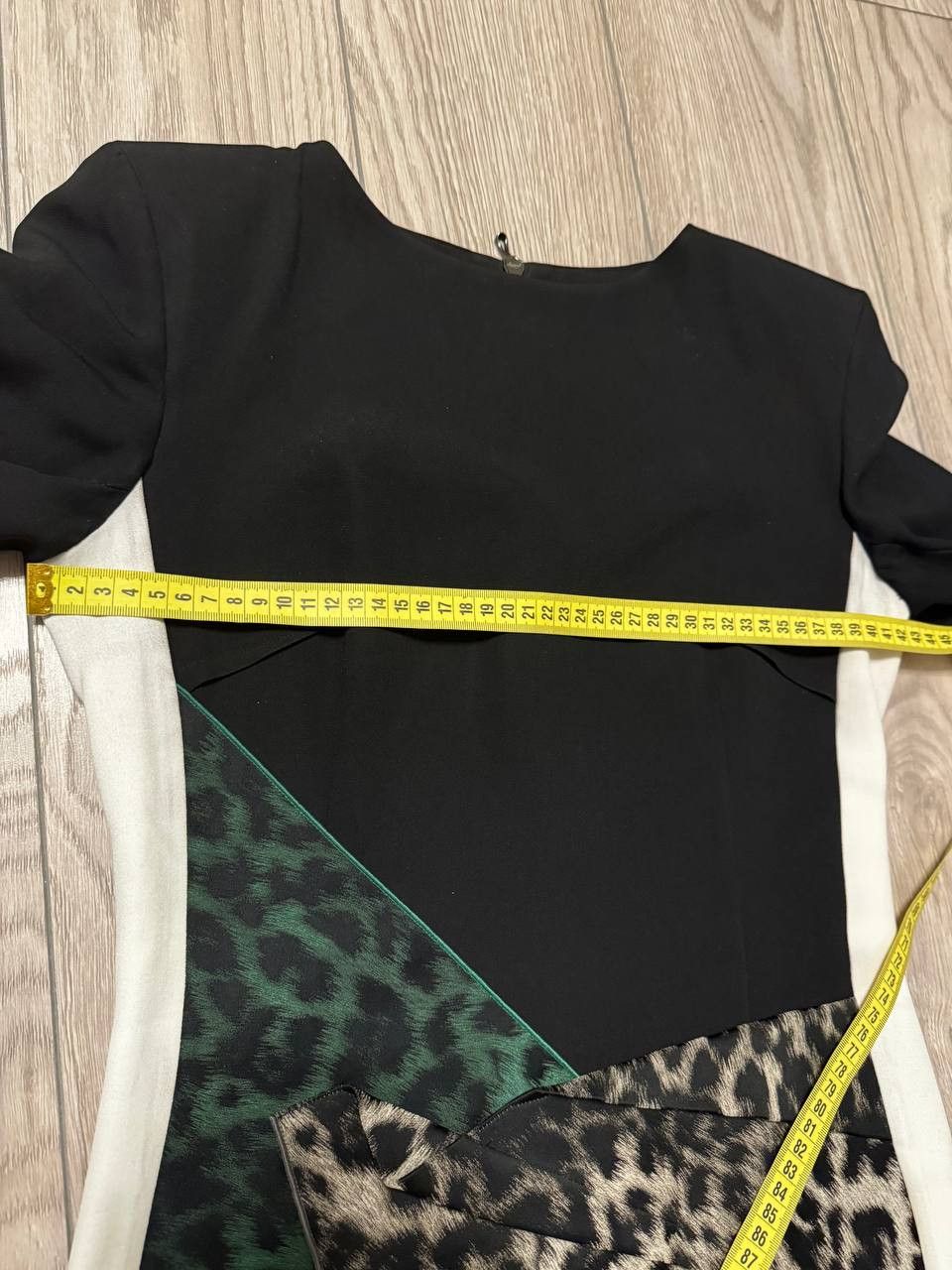 Roland Mouret Roland Mouret Leopard Print Panelled Dress Size S / US 4 / IT 40 - 9 Thumbnail