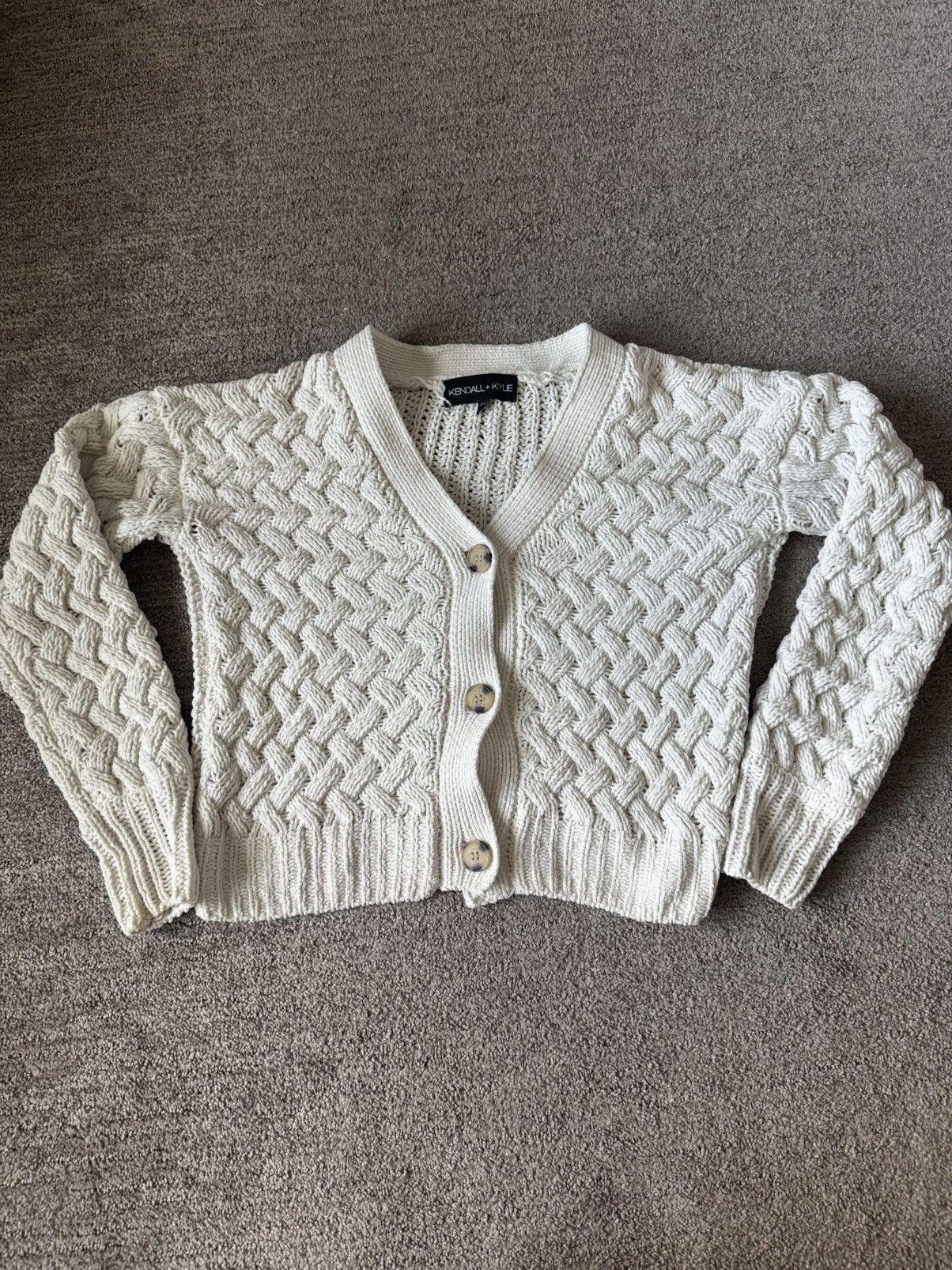 Kendall And Kylie Kendall and Kylie Button Sweater Size M / US 6-8 / IT 42-44 - 1 Thumbnail