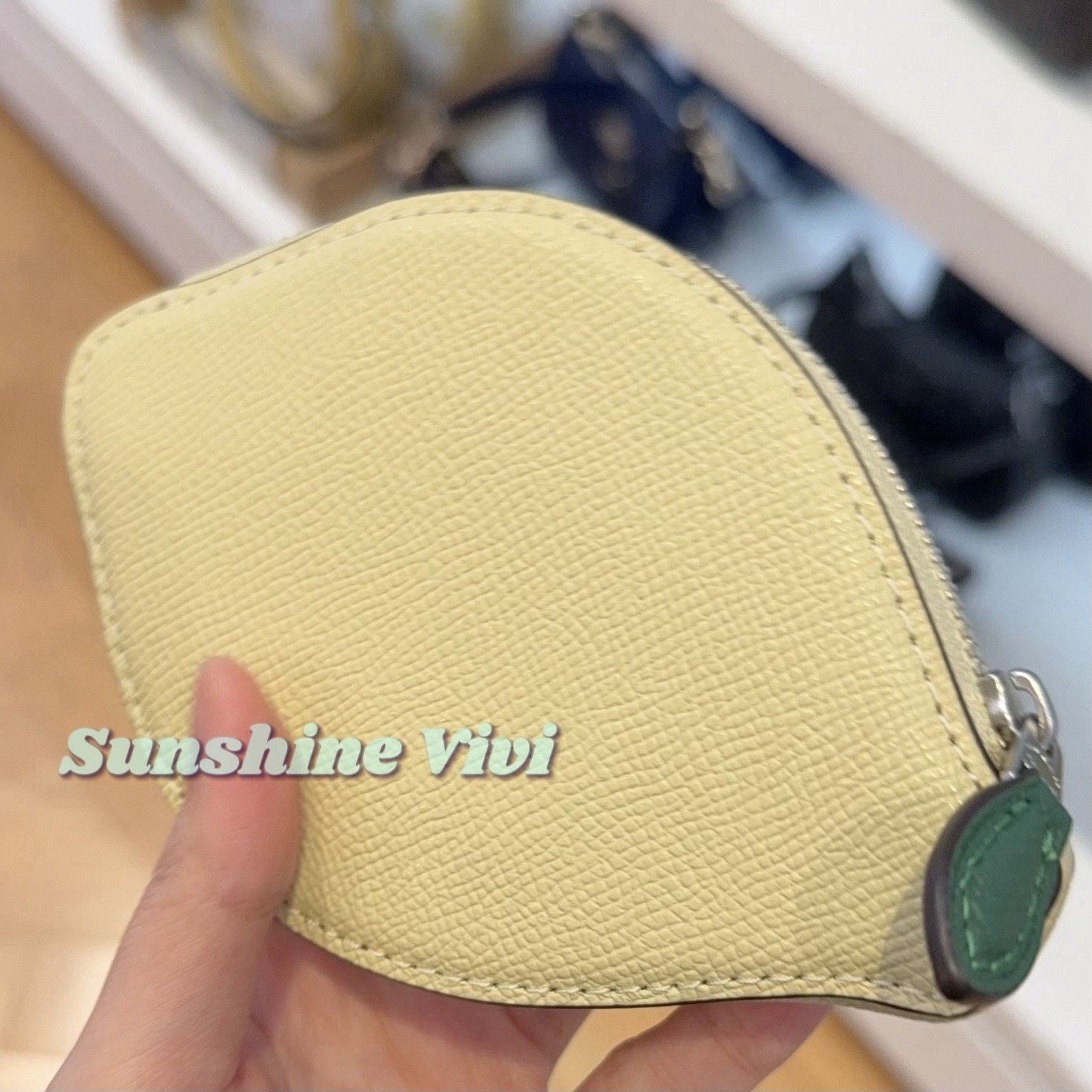 Coach NWT Coach Lemon Shaped Coin Purse CAN30 Silver/Moonlight Size ONE SIZE - 2 Thumbnail