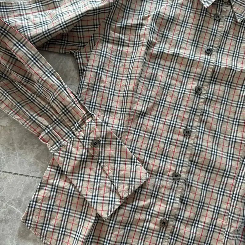 Burberry Burberry Khaki Cotton Long Sleeve Top. Size M / US 6-8 / IT 42-44 - 3 Thumbnail