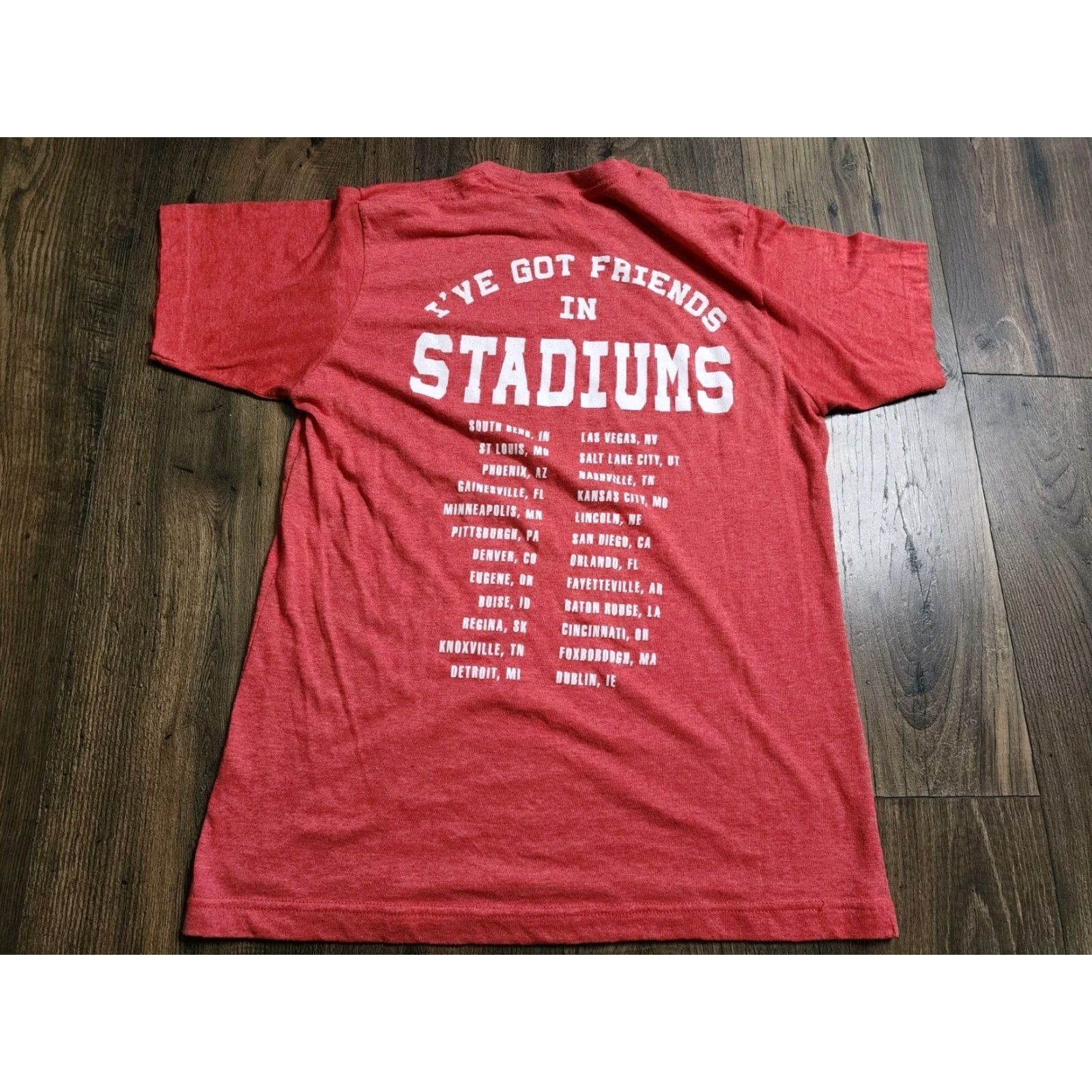 Tultex Garth Brooks 2019 Stadium Tour T-Shirt Mens M Red Graphic Tee Double-Sided Size US M / EU 48-50 / 2 - 2 Thumbnail
