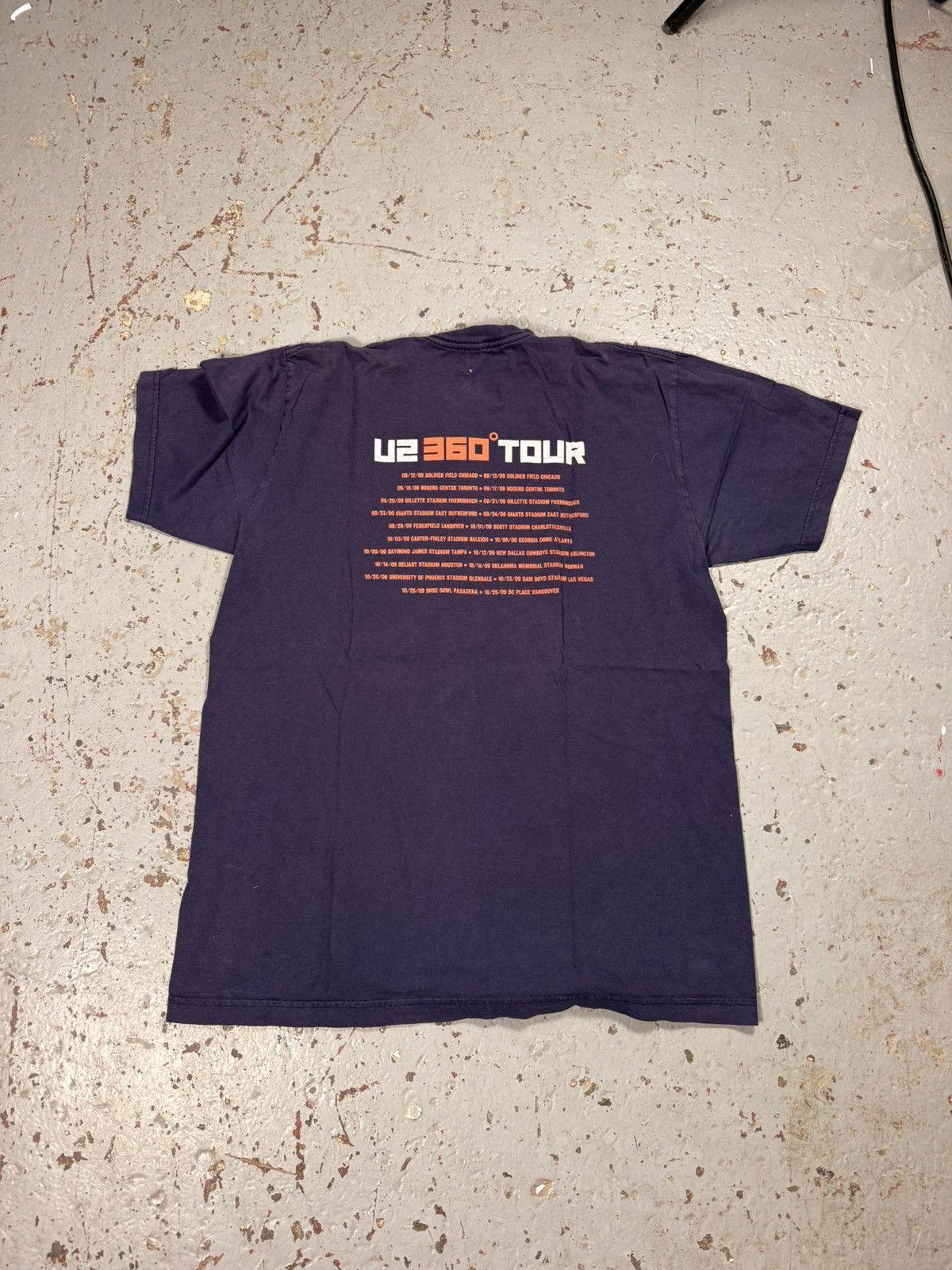 Other U2 2009 360 Tour Tee Size US L / EU 52-54 / 3 - 5 Thumbnail