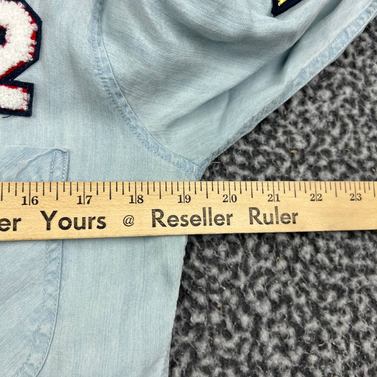 Rails Rails Carter Vintage Wash Shirt Denim Embroidered Patch S Size S / US 4 / IT 40 - 5 Thumbnail