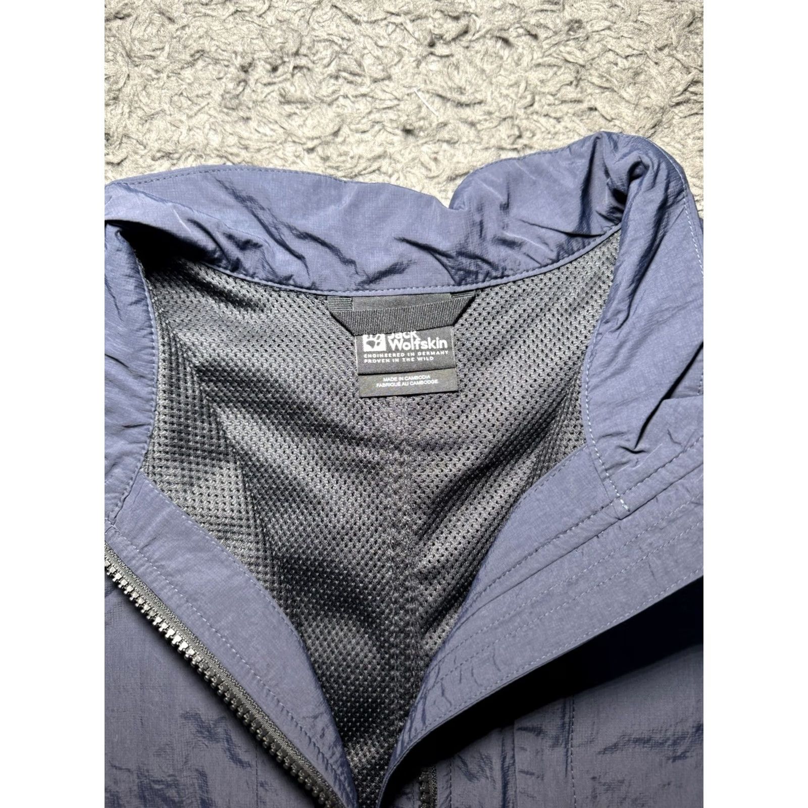 Jack Wolfskin VINTAGE Men’s Jack Wolfskin Lightsome Wander vest sleeveless jacket multi pocket Small Blue 3-in-1 Jacket Pockets Mens S Size US S / EU 44-46 / 1 - 5 Thumbnail