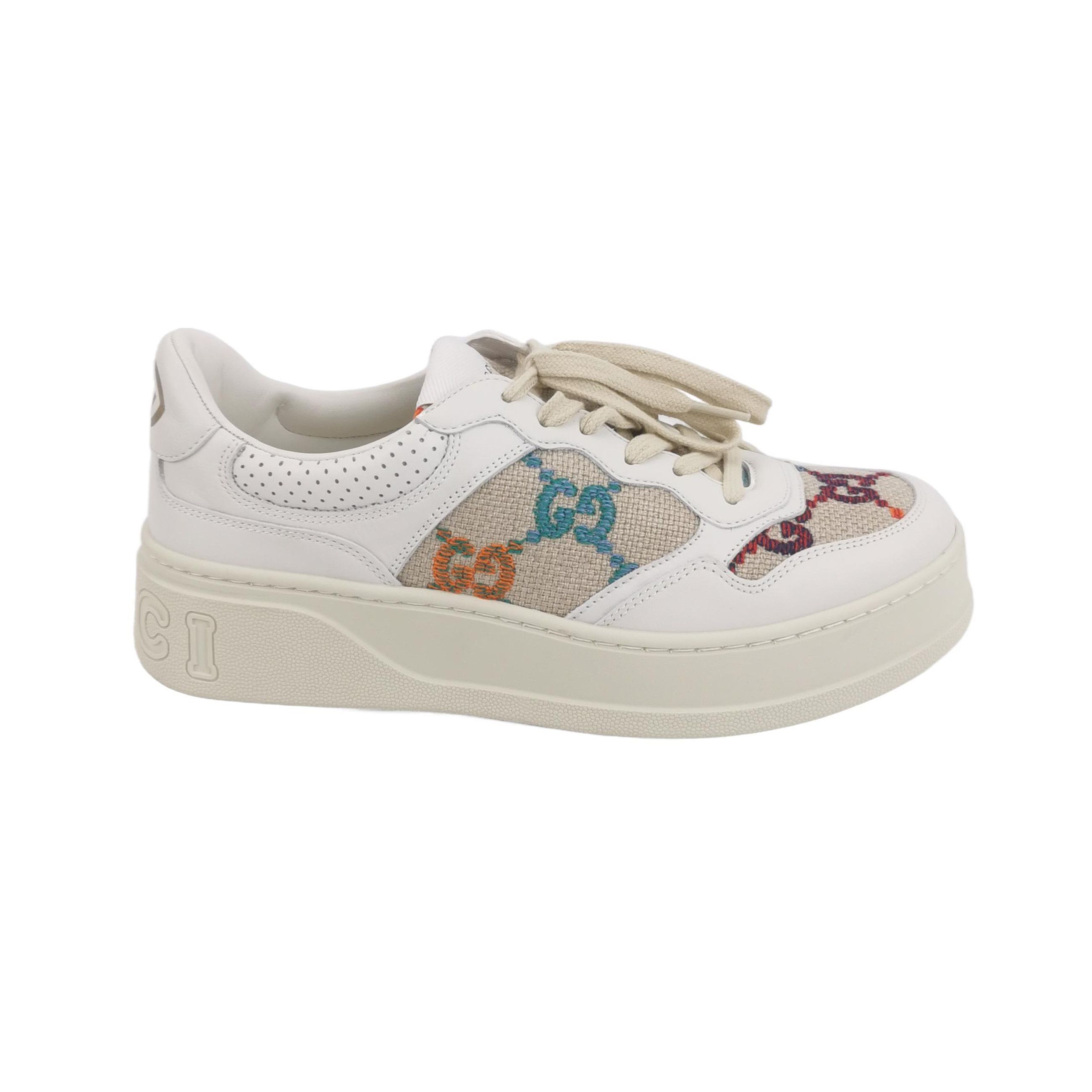 Gucci Gucci Women 10 Lowtop Sneakers Size US 10 / IT 40 - 1 Thumbnail