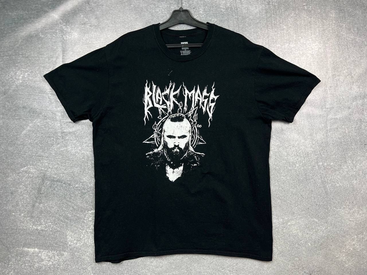 Band Tees × WWE × WWF wwe black mass wrestling merchendise tshirt xl Size US XL / EU 56 / 4 - 1 Thumbnail