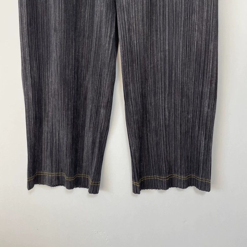 Issey Miyake issey miyake size:3 Black pleated pants Size US 27 - 5 Thumbnail