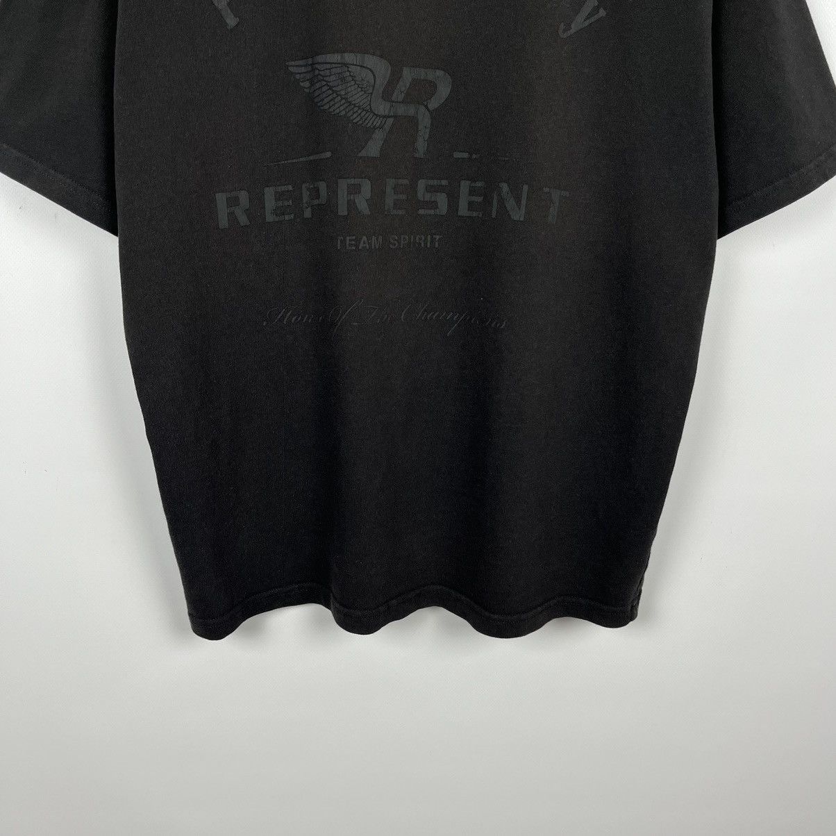 Represent Clo. Represent Clo. Oversize faded Home of Champions big logo tee Size US S / EU 44-46 / 1 - 4 Thumbnail