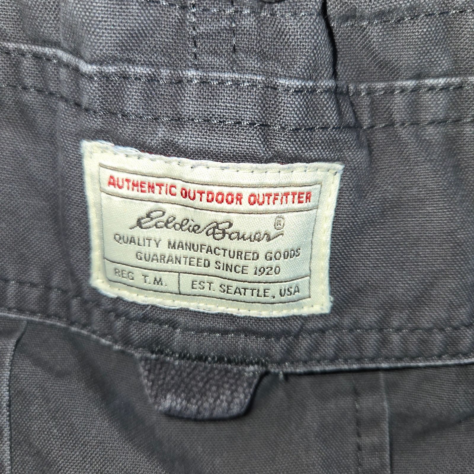 Eddie Bauer Eddie Bauer Size 34 Classic Vintage Cargo Shorts Size US 34 / EU 50 - 4 Thumbnail