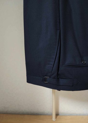Tom Ford o1sm1stk0824 Shelton Solid Two Piece Suit in Dark Navy Size US M / EU 48-50 / 2 - 3 Thumbnail