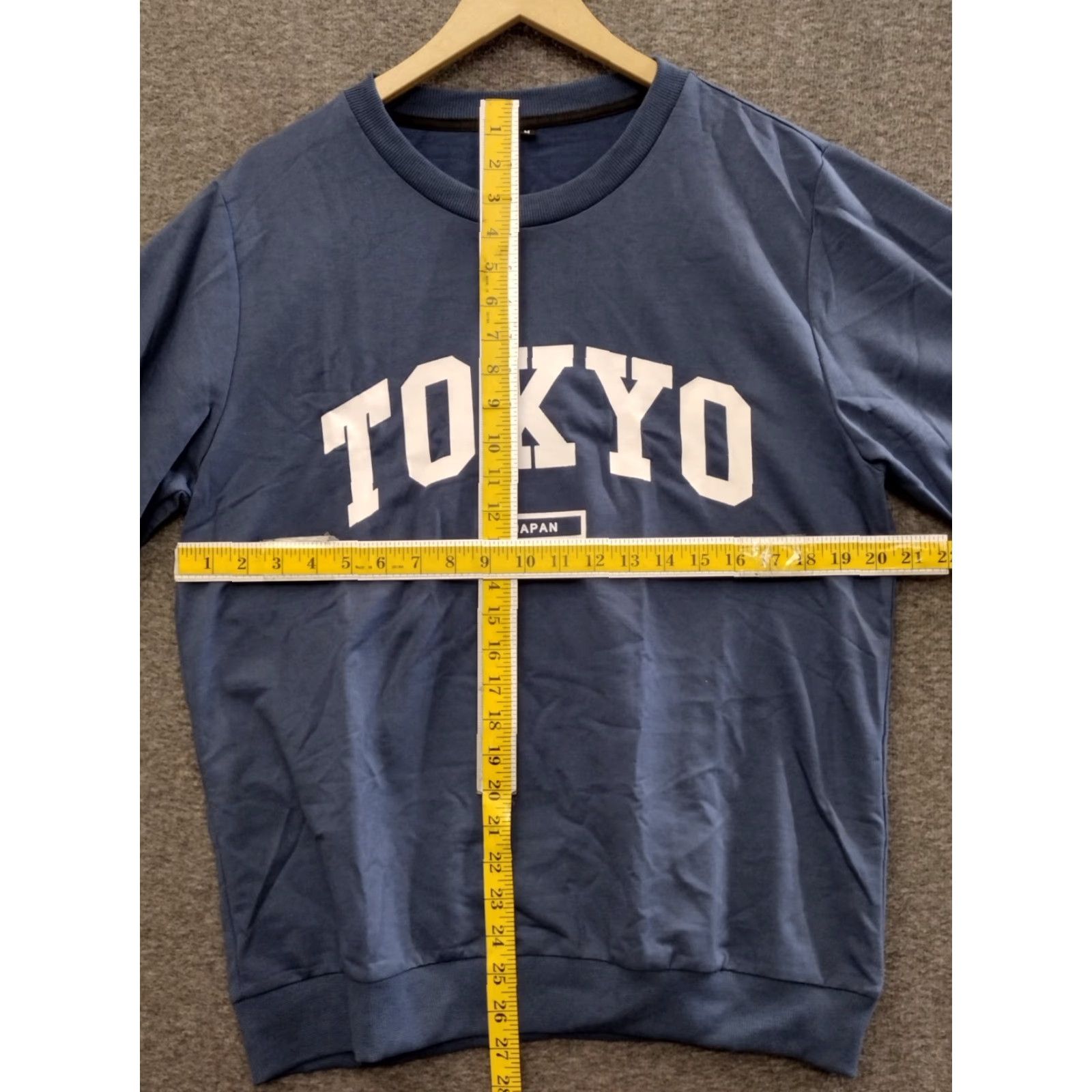 Vintage **Men's Blue Tokyo Print Sweatshirt Adult Regular Fit Size M** User: Men's Blue Tokyo Print Sweatshirt Adult Regular Fit Size M Size US M / EU 48-50 / 2 - 4 Thumbnail